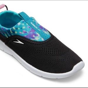 NWT Speedo Girls AquaSkimmer Black/Ceramic Large (4/5) Water Shoes